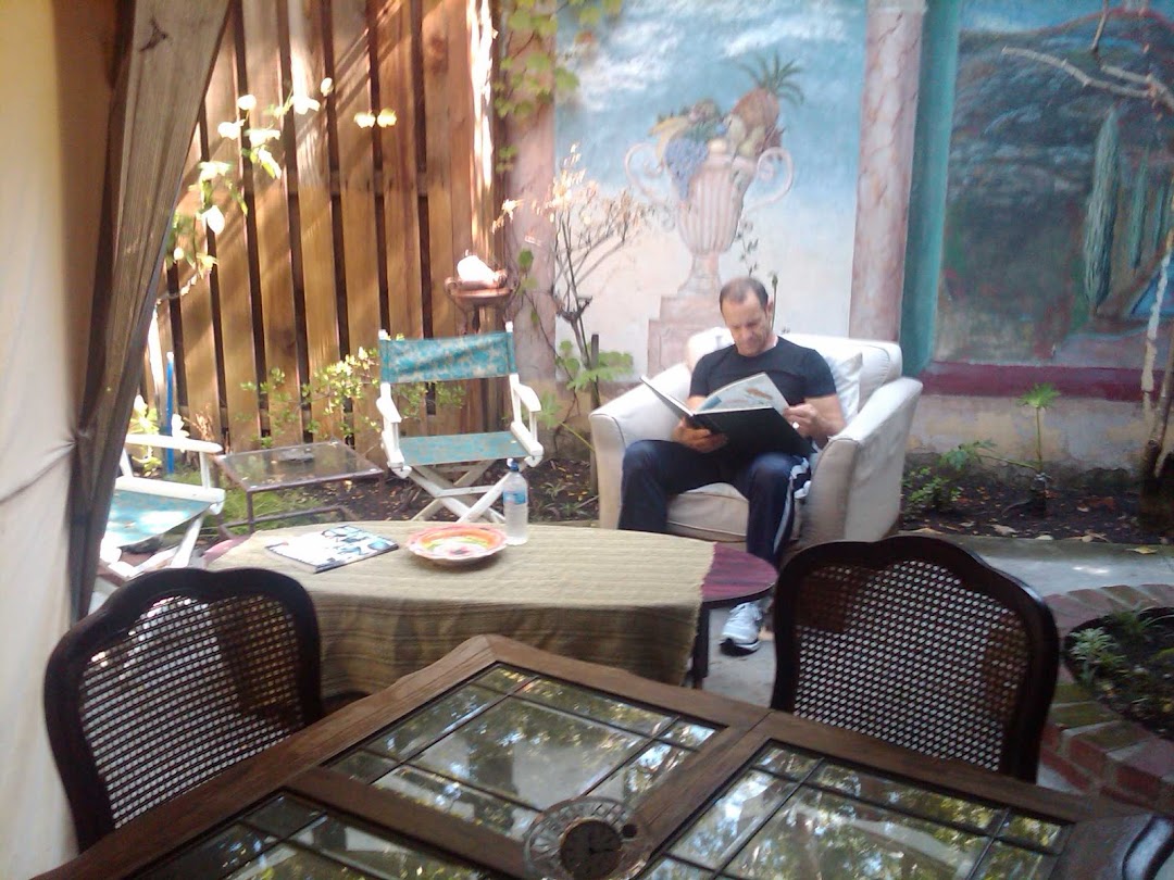 Serene atmosphere at Ancient Touch Studio