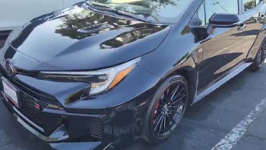 Ariza Auto Detailing team at work