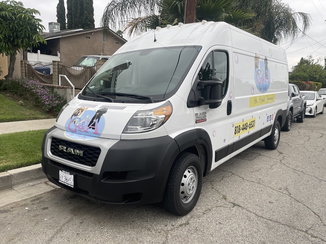 Mobile grooming van interior