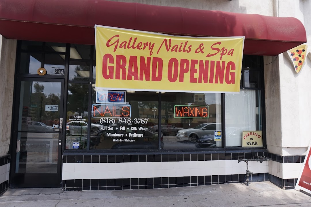 Gel nails and manicure at Gallery Nails Burbank