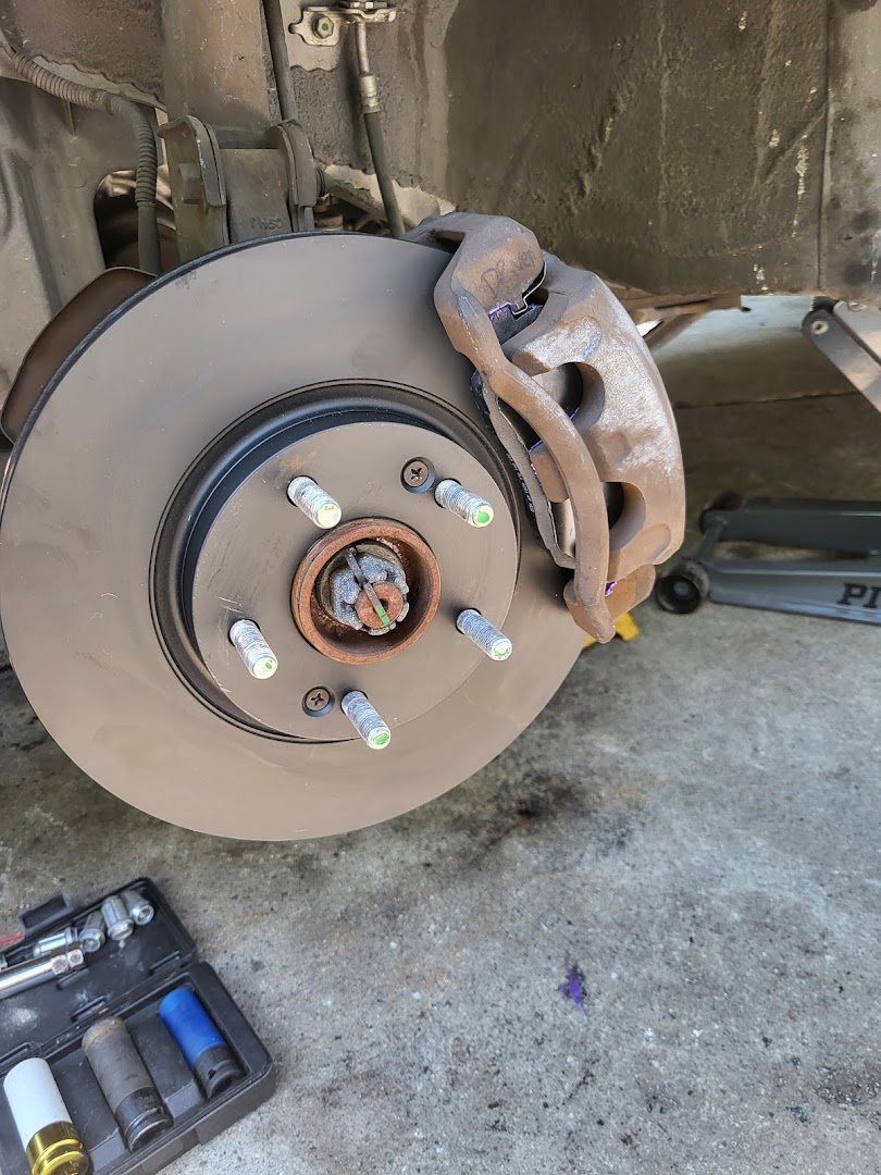 Mobile mechanic tools and equipment ready for service