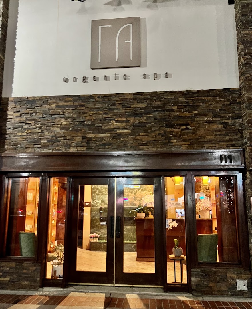 Spa atmosphere at rA Organic Spa Burbank